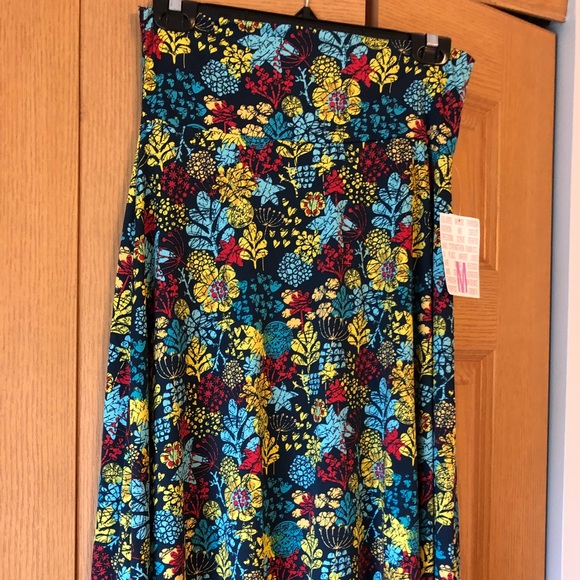 LuLaRoe Dresses & Skirts - LulaRoe Azure Skirt
